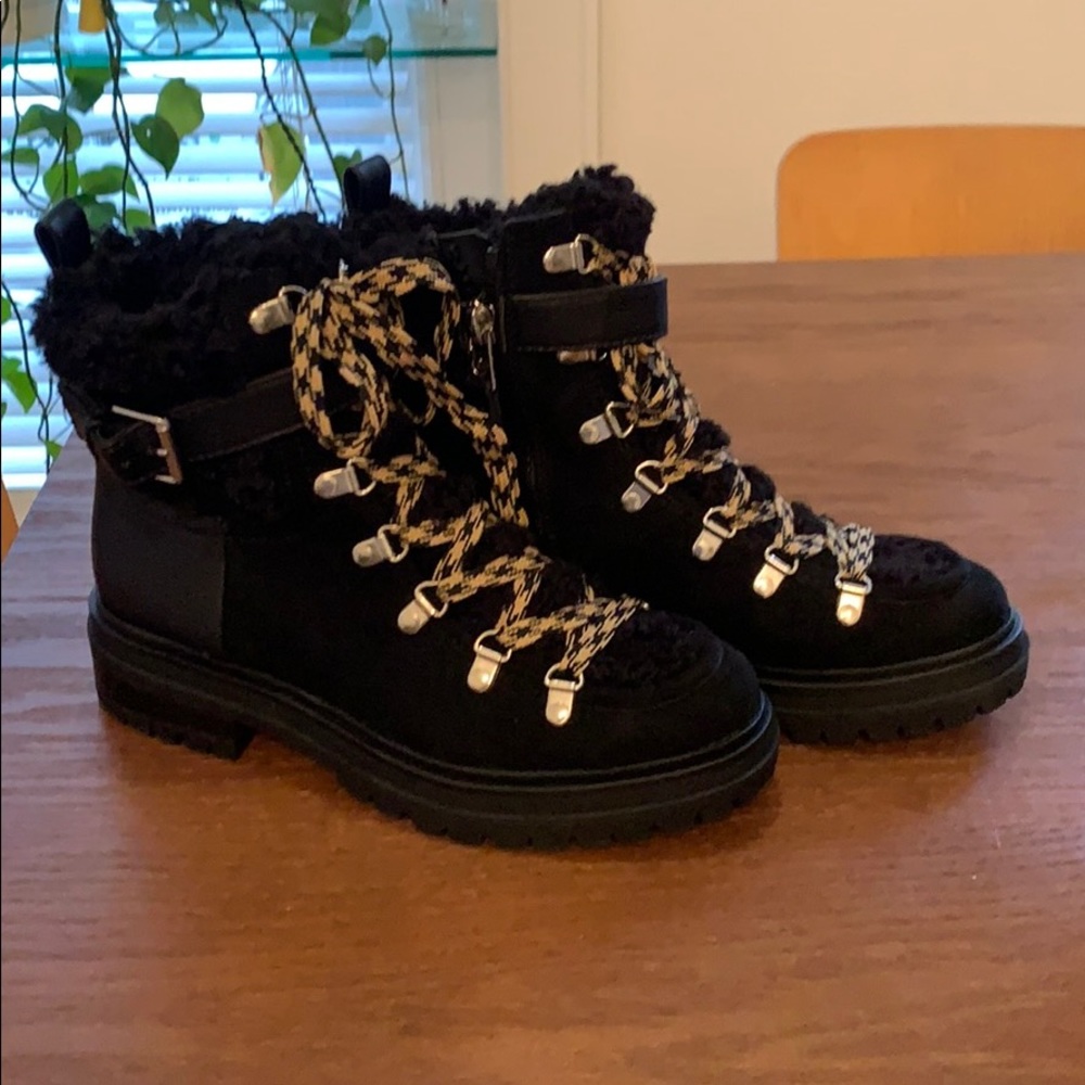 Circus by Sam Edelman Shearling Black Boots (8.5M)